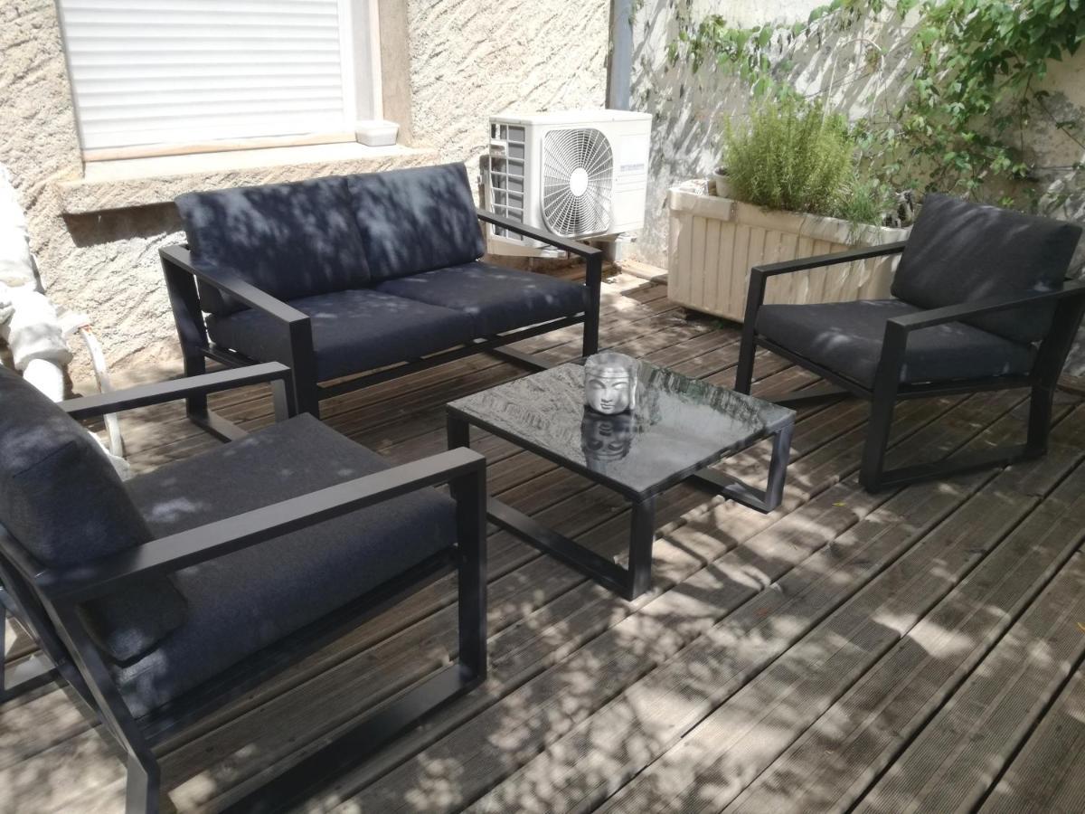 La Pause Sous Le Pin B&B Chambres D'Hotes Capestang Exterior foto